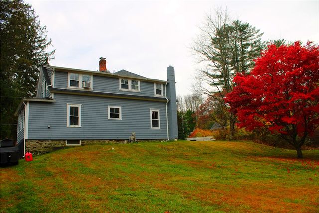 67 Dexter Road, Scituate, RI 02857