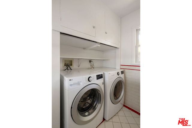 3815 Franklin Avenue, Los Angeles, CA 90027