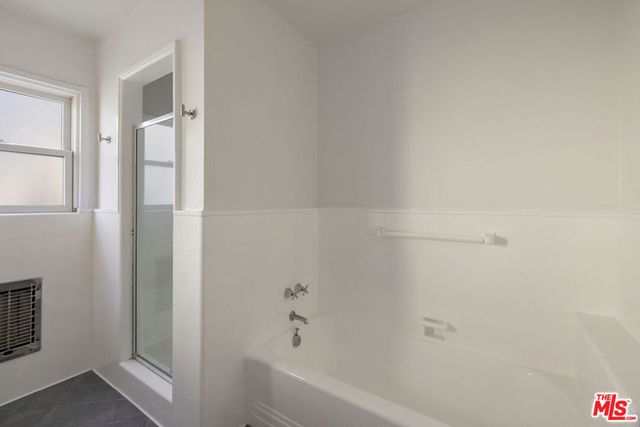 3815 Franklin Avenue, Los Angeles, CA 90027