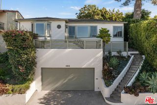 3815 Franklin Avenue, Los Angeles, CA 90027