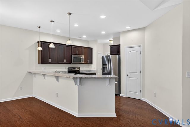 12130 Blossom Point Rd, Chester, VA 23831