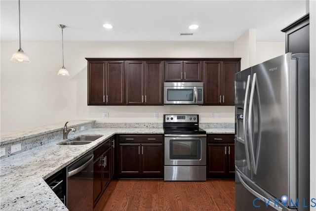 12130 Blossom Point Rd, Chester, VA 23831