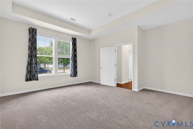 12130 Blossom Point Rd, Chester, VA 23831