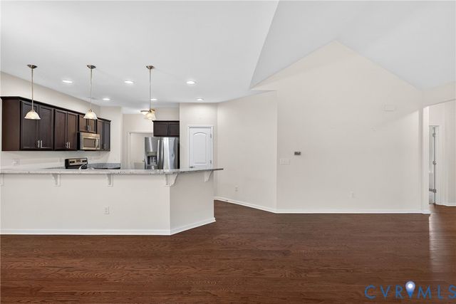 12130 Blossom Point Rd, Chester, VA 23831