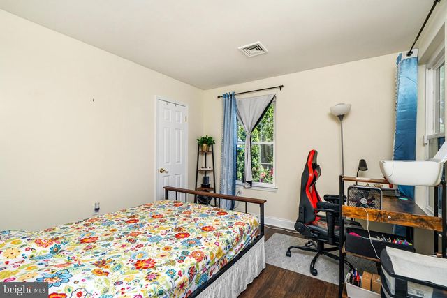 6 ISA CT, Trenton, NJ 08691
