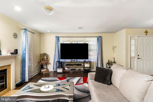 6 ISA CT, Trenton, NJ 08691