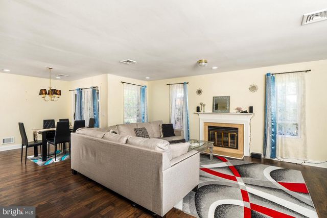 6 ISA CT, Trenton, NJ 08691