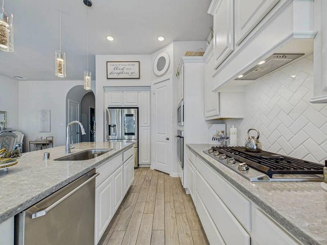 9623 Wright Drive, Manvel, TX 77578