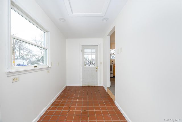 28 Howland Avenue, Beacon, NY 12508