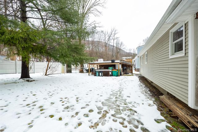 28 Howland Avenue, Beacon, NY 12508