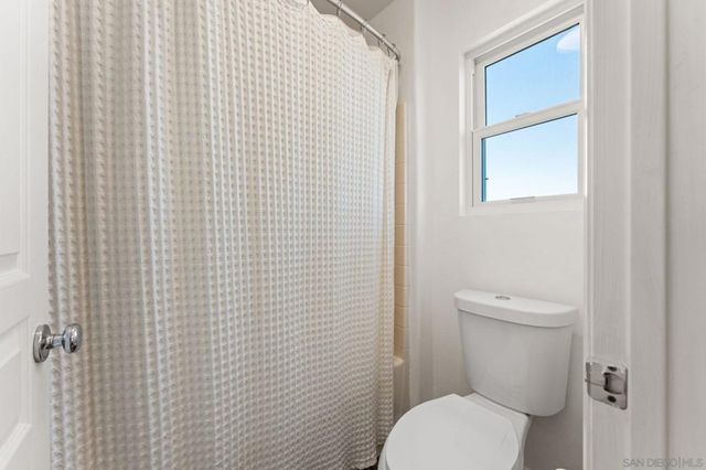 3722 Sandpoint, Carlsbad, CA 92010