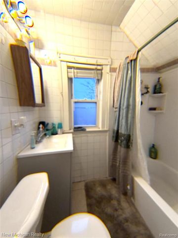 5510 Bingham Street, Dearborn, MI 48126