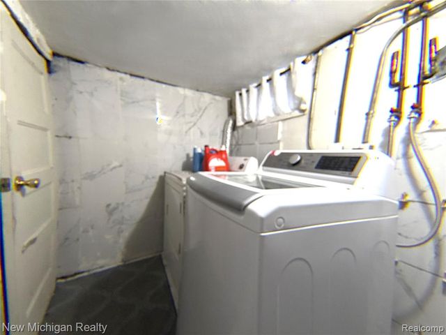 5510 Bingham Street, Dearborn, MI 48126