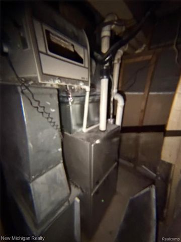 5510 Bingham Street, Dearborn, MI 48126