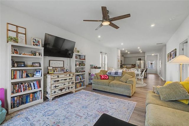 213 Sycamore Drive, Calhoun, GA 30701