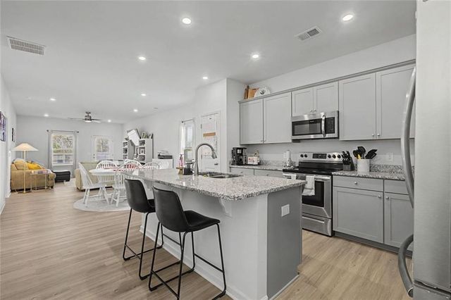 213 Sycamore Drive, Calhoun, GA 30701