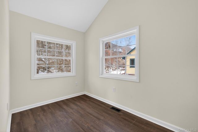 11 Blueberry Hill, Greenwood Lake, NY 10925