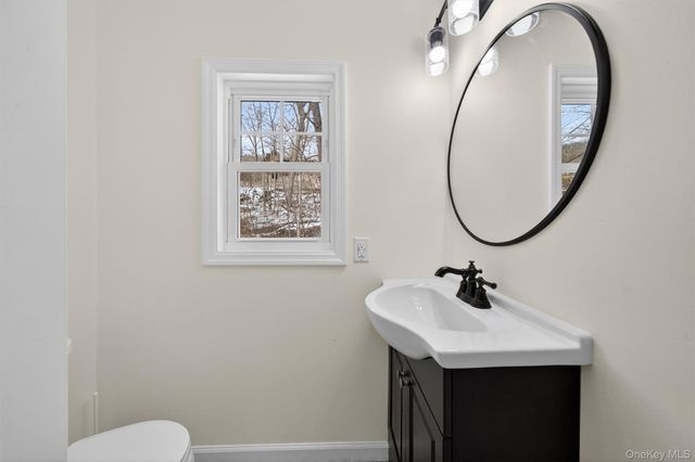 11 Blueberry Hill, Greenwood Lake, NY 10925