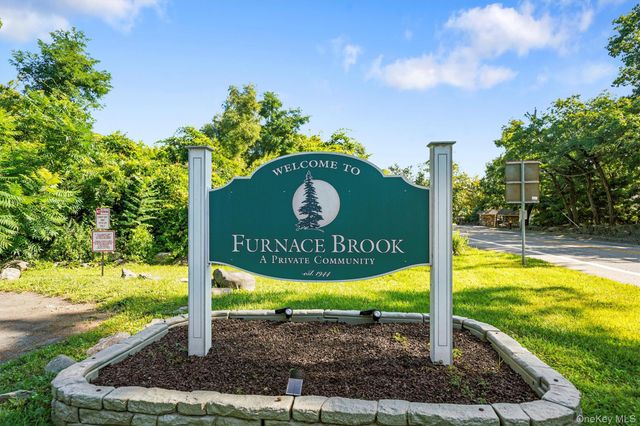 11 Blueberry Hill, Greenwood Lake, NY 10925