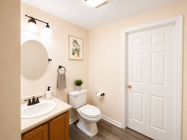 18 Frongillo Farm Rd, Worcester, MA 01604