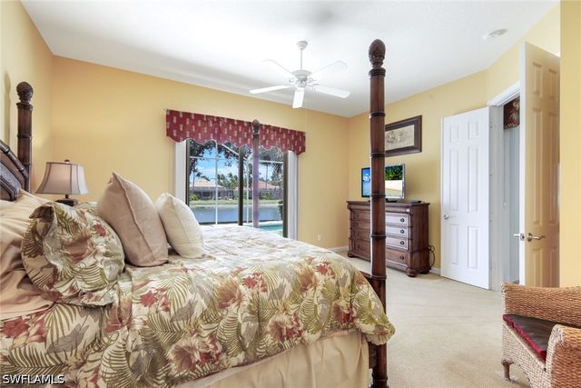 4655 Navassa LN, Naples, FL 34119