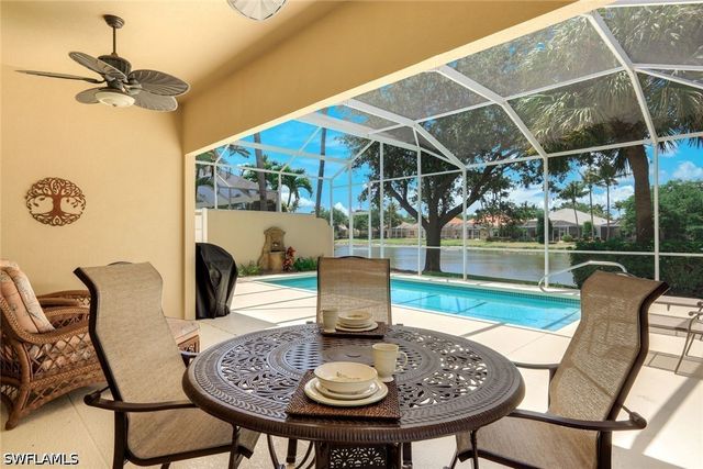 4655 Navassa LN, Naples, FL 34119