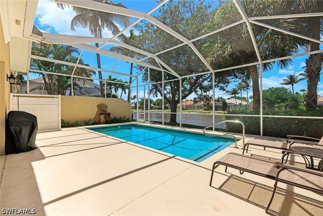 4655 Navassa LN, Naples, FL 34119
