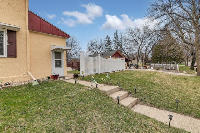 525 13th Street SW, Willmar, MN 56201