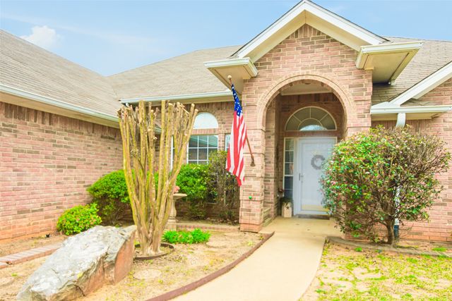 1818 Topaz Cove, Whitehouse, TX 75791