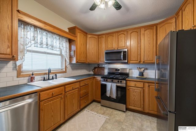 534 W 9 Street, Fremont, NE 68025