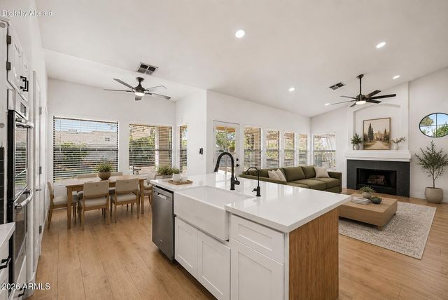 12436 N 56TH Drive, Glendale, AZ 85304