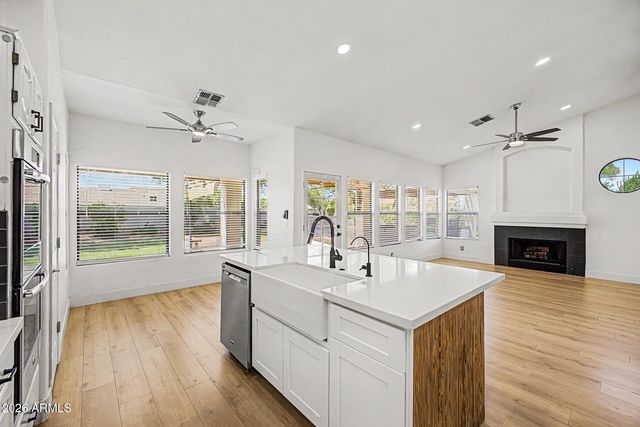 12436 N 56TH Drive, Glendale, AZ 85304