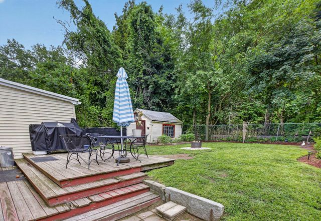 91 Dunbar Street, Manchester, NH 03103