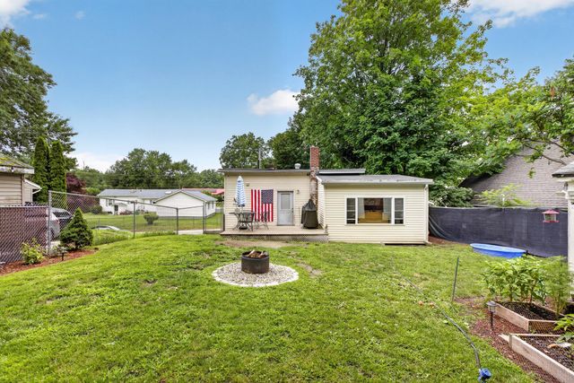 91 Dunbar Street, Manchester, NH 03103