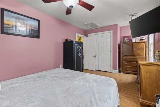 91 Dunbar Street, Manchester, NH 03103