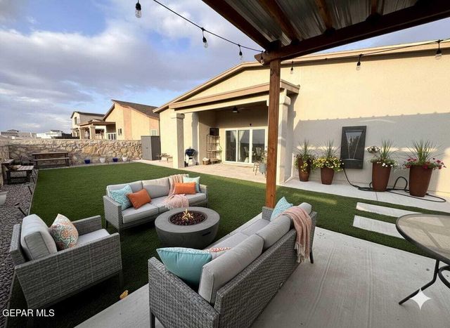 2363 ENCHANTED PEAKS, El Paso, TX 79911