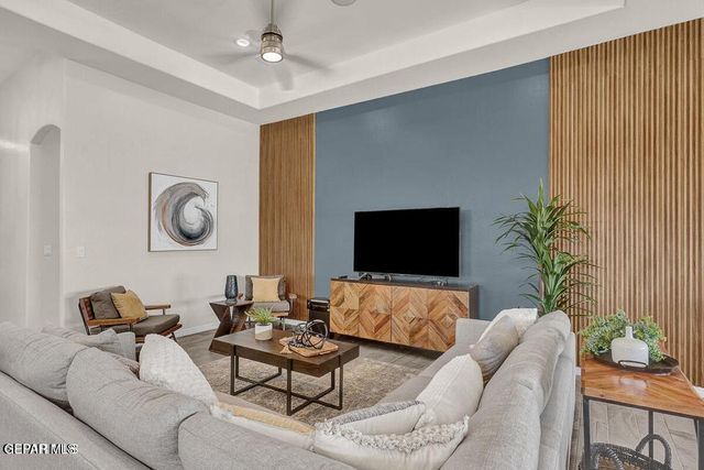 2363 ENCHANTED PEAKS, El Paso, TX 79911