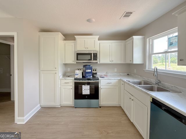 4537 Deloach Church Road, Claxton, GA 30417