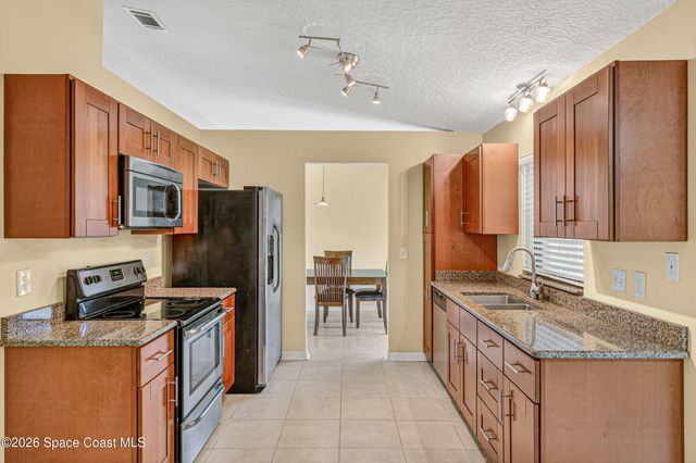 1310 Jarvis Street NW, Palm Bay, FL 32907