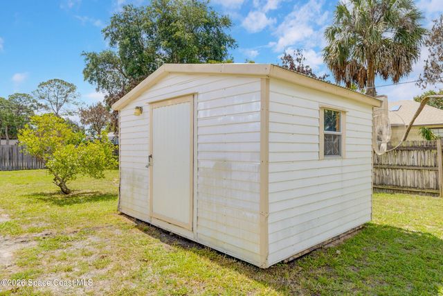 1310 Jarvis Street NW, Palm Bay, FL 32907
