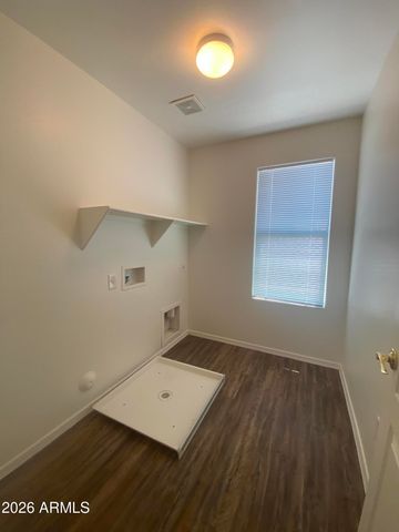 8552 W MALAPAI Drive, Peoria, AZ 85345