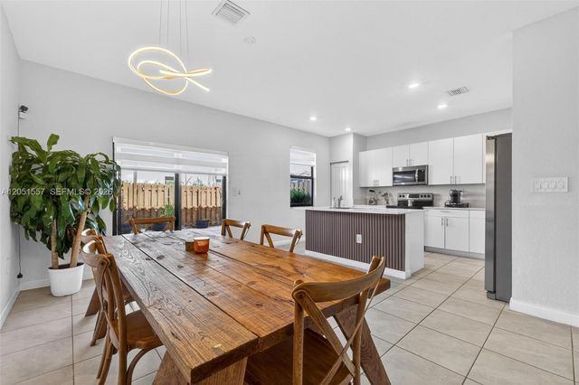 24713 SW 119th Place, Homestead, FL 33032