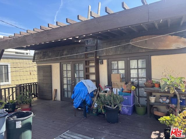 9 19th Avenue, Venice, CA 90291