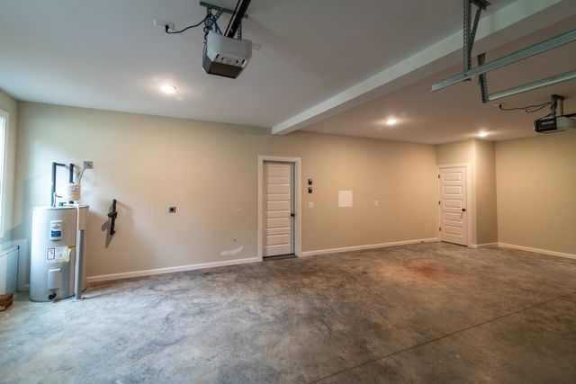 975 Palmyra Road, Clarksville, TN 37040