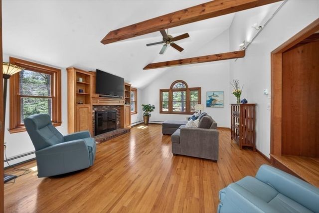 245 North St, Duxbury, MA 02332