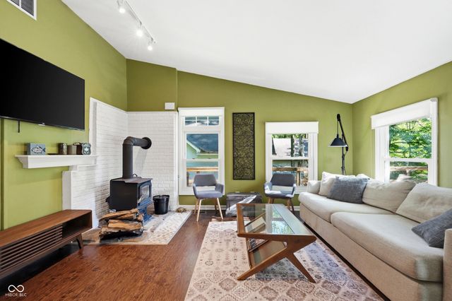 8159 S Fox Lane, Nineveh, IN 46164
