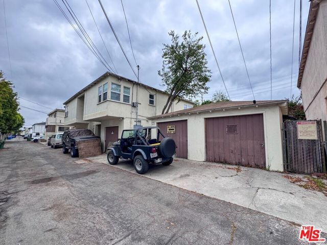 2411 20th Street, Santa Monica, CA 90405