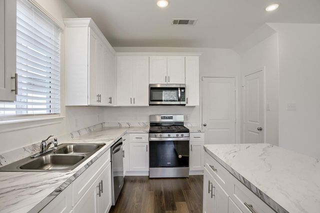 21534 Austell Pond Drive, Porter, TX 77365