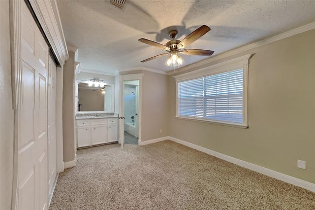 4606 Cashel Spring Drive, Houston, TX 77069