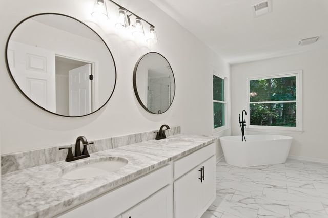 104 Scott Drive, Ellijay, GA 30540